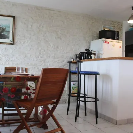 Appt 2 Pieces Ile De Re Idr400-002 דירה *